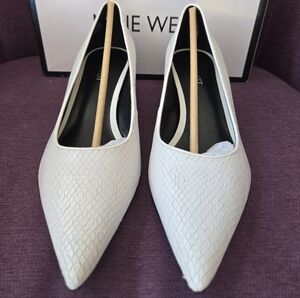 Nine West White Textured Heels, Size 8.5